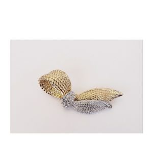 Vintage Style Gold/Silver Rhinestone Brooch